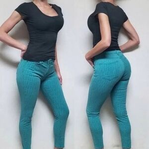 Super rare DVF loves current/Elliott logo jeans